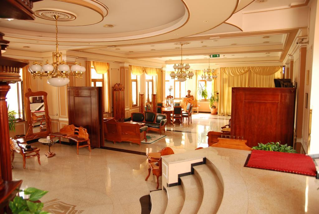 Hotel Villa Majur スボティツァ エクステリア 写真